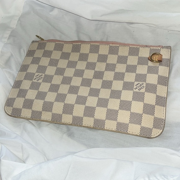Preloved Louis Vuitton Damier NEVER FULL LARGE POUCH - Picture 2 of 9